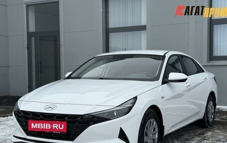 Hyundai Elantra, 2021 год, 1 950 000 рублей, 1 фотография