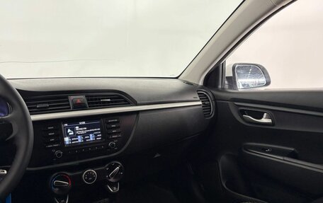 KIA Rio IV, 2018 год, 1 140 000 рублей, 8 фотография