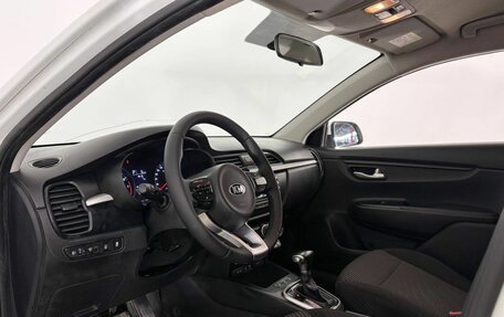 KIA Rio IV, 2018 год, 1 140 000 рублей, 19 фотография