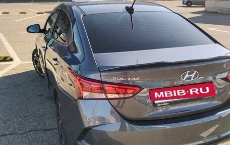 Hyundai Solaris II рестайлинг, 2021 год, 1 850 000 рублей, 3 фотография