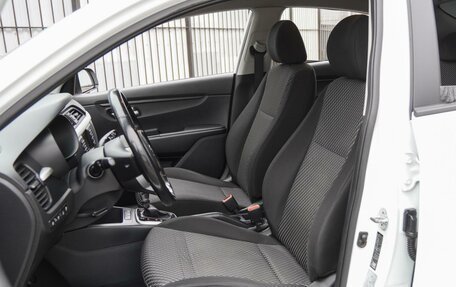 KIA Rio IV, 2018 год, 1 380 000 рублей, 10 фотография