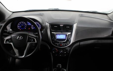 Hyundai Solaris II рестайлинг, 2013 год, 595 000 рублей, 9 фотография