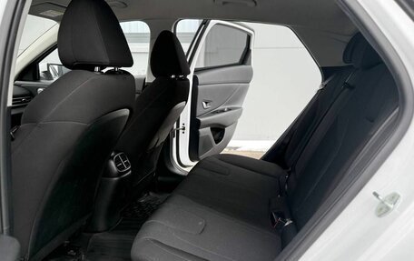 Hyundai Elantra, 2021 год, 1 950 000 рублей, 12 фотография