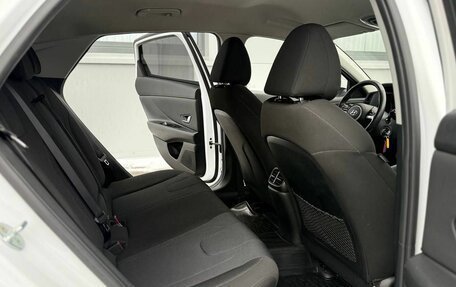 Hyundai Elantra, 2021 год, 1 950 000 рублей, 14 фотография