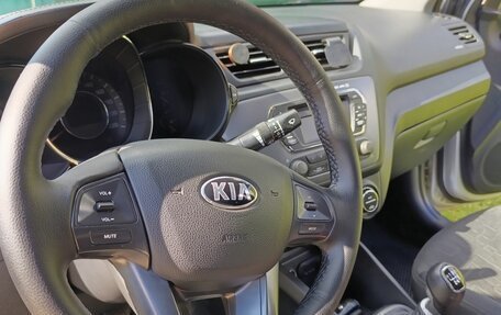 KIA Rio III рестайлинг, 2013 год, 799 000 рублей, 10 фотография