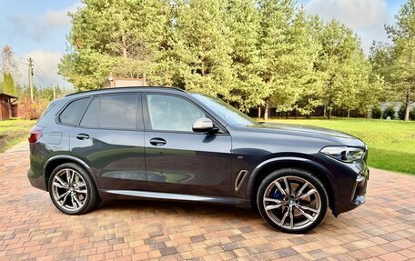 BMW X5, 2019 год, 9 900 000 рублей, 2 фотография