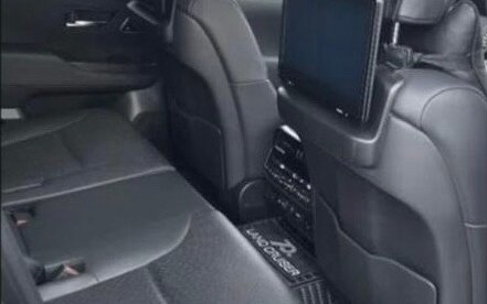 Toyota Land Cruiser, 2022 год, 11 000 000 рублей, 10 фотография