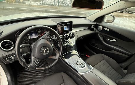 Mercedes-Benz C-Класс, 2018 год, 2 050 000 рублей, 13 фотография