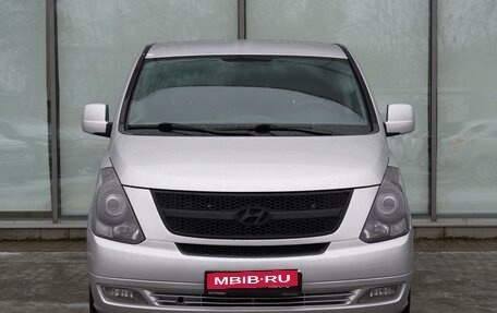 Hyundai Grand Starex Grand Starex I рестайлинг 2, 2010 год, 1 495 000 рублей, 3 фотография