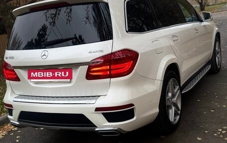 Mercedes-Benz GL-Класс, 2014 год, 3 300 000 рублей, 3 фотография