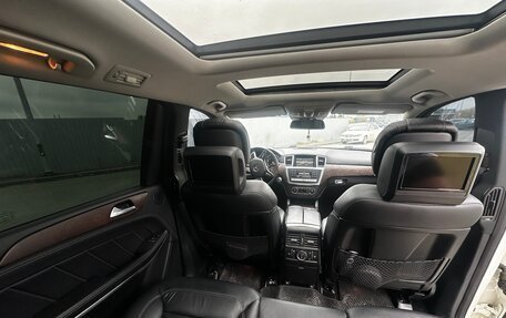 Mercedes-Benz GL-Класс, 2014 год, 3 300 000 рублей, 18 фотография