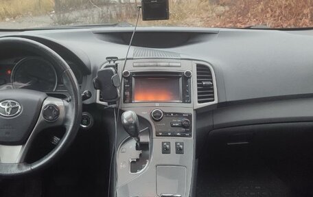 Toyota Venza I, 2013 год, 1 750 000 рублей, 13 фотография