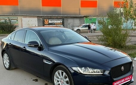 Jaguar XE I рестайлинг, 2015 год, 1 750 000 рублей, 2 фотография