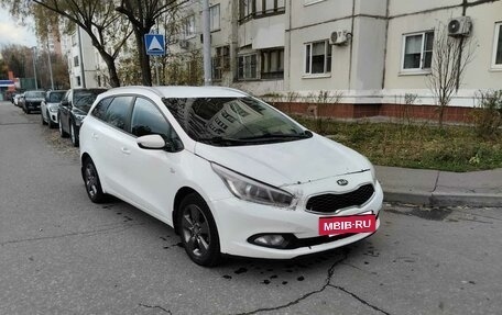 KIA cee'd III, 2015 год, 21 фотография