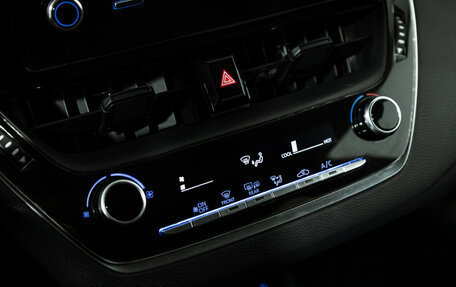 Toyota Corolla, 2019 год, 1 925 000 рублей, 15 фотография