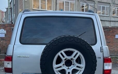 ЛуАЗ Patriot, 2012 год, 600 000 рублей, 4 фотография