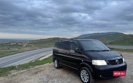 Volkswagen Multivan T5, 2006 год, 2 000 000 рублей, 3 фотография