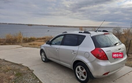 KIA cee'd, 2007 год, 4 фотография