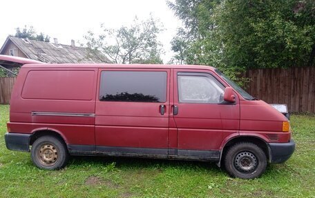 Volkswagen Transporter T4, 1997 год, 185 000 рублей, 2 фотография