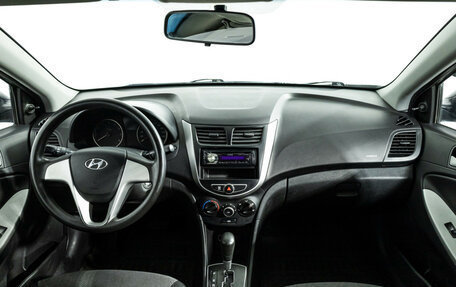 Hyundai Solaris II рестайлинг, 2012 год, 589 898 рублей, 13 фотография