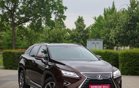 Lexus RX IV рестайлинг, 2019 год, 5 400 000 рублей, 1 фотография