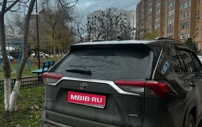 Toyota RAV4, 2021 год, 3 300 000 рублей, 1 фотография