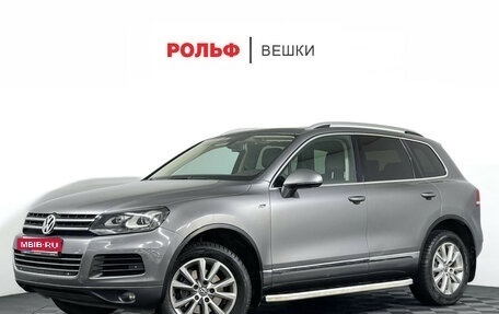 Volkswagen Touareg III, 2011 год, 2 147 000 рублей, 1 фотография