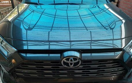 Toyota RAV4, 2021 год, 3 300 000 рублей, 6 фотография