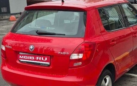 Skoda Fabia II, 2013 год, 580 000 рублей, 2 фотография