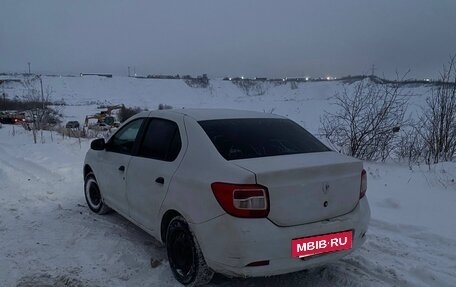 Renault Logan II, 2018 год, 450 000 рублей, 4 фотография