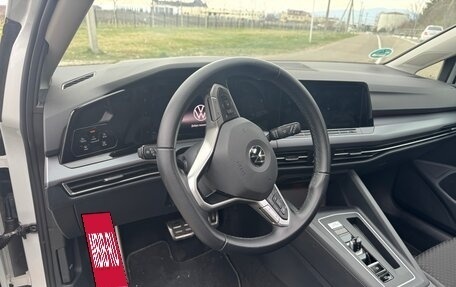 Volkswagen Golf VIII, 2022 год, 2 600 000 рублей, 7 фотография