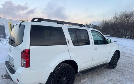 Nissan Pathfinder, 2010 год, 1 300 000 рублей, 3 фотография