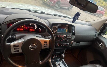 Nissan Pathfinder, 2010 год, 1 300 000 рублей, 9 фотография
