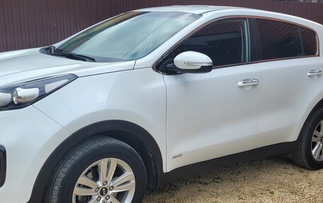 KIA Sportage IV рестайлинг, 2018 год, 2 400 000 рублей, 7 фотография