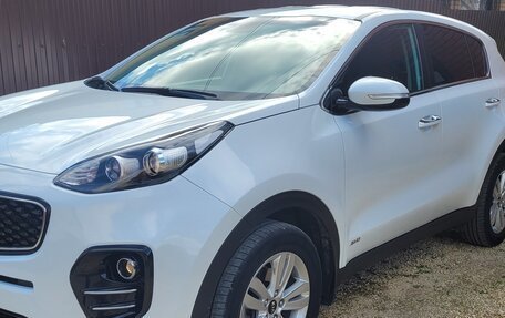 KIA Sportage IV рестайлинг, 2018 год, 2 400 000 рублей, 9 фотография