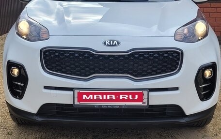 KIA Sportage IV рестайлинг, 2018 год, 2 400 000 рублей, 14 фотография