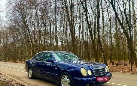 Mercedes-Benz E-Класс, 1997 год, 350 000 рублей, 8 фотография