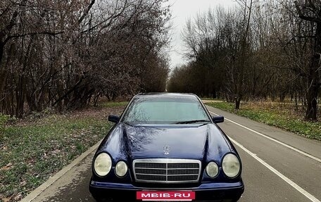 Mercedes-Benz E-Класс, 1997 год, 350 000 рублей, 13 фотография