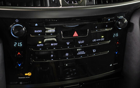 Lexus LX III, 2017 год, 5 650 000 рублей, 17 фотография