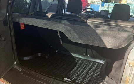 Chevrolet Niva I рестайлинг, 2015 год, 800 000 рублей, 8 фотография