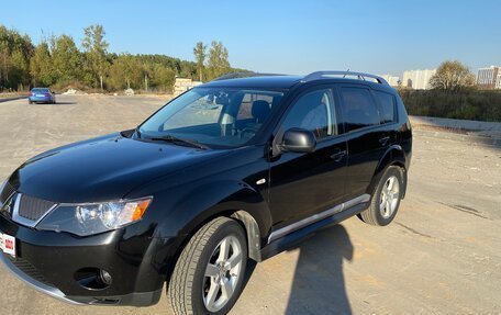 Mitsubishi Outlander III рестайлинг 3, 2008 год, 1 300 000 рублей, 4 фотография