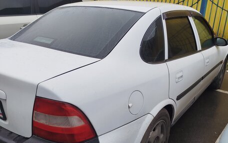 Opel Vectra B рестайлинг, 1998 год, 215 000 рублей, 2 фотография