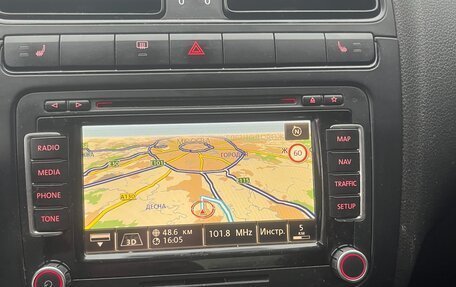 Volkswagen Polo VI (EU Market), 2011 год, 500 000 рублей, 13 фотография