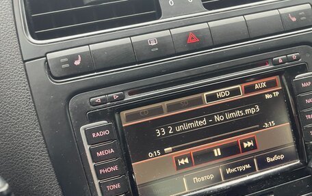 Volkswagen Polo VI (EU Market), 2011 год, 500 000 рублей, 15 фотография