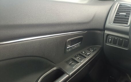 Mitsubishi ASX I рестайлинг, 2013 год, 1 090 000 рублей, 12 фотография