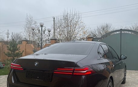 BMW 5 серия, 2024 год, 6 950 000 рублей, 6 фотография