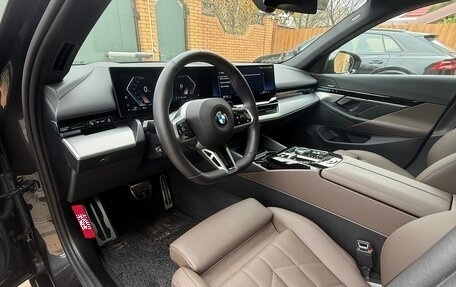 BMW 5 серия, 2024 год, 6 950 000 рублей, 12 фотография