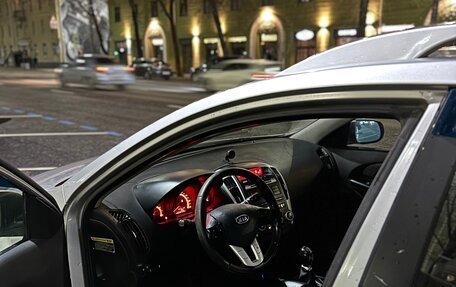 KIA cee'd I рестайлинг, 2010 год, 750 000 рублей, 10 фотография