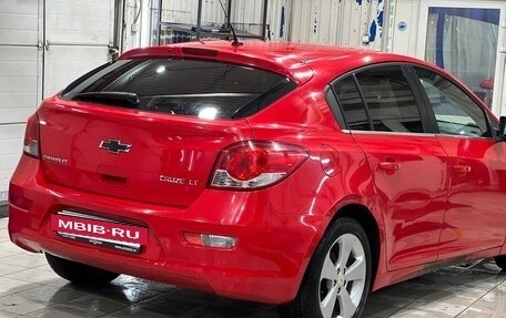 Chevrolet Cruze II, 2012 год, 675 000 рублей, 3 фотография