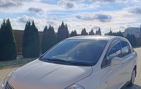 Nissan Tiida, 2004 год, 600 000 рублей, 5 фотография